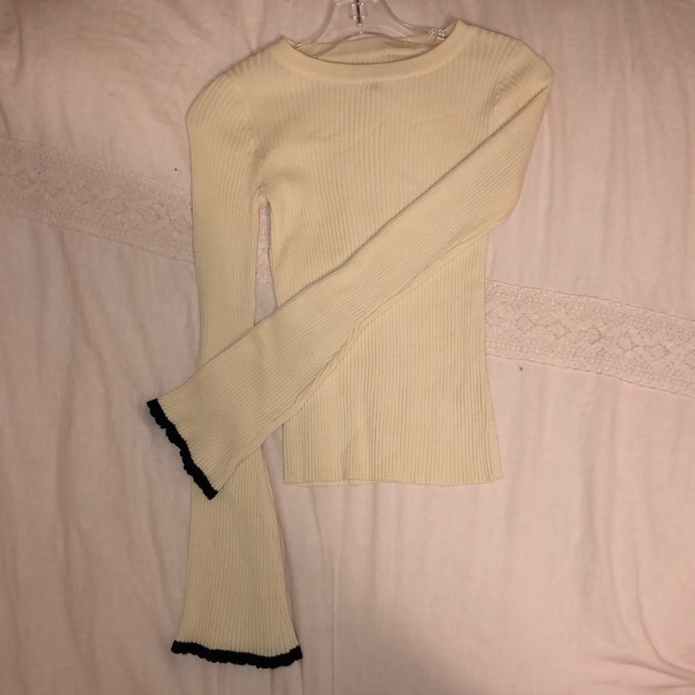 AEROPOSTALE size small sweater!